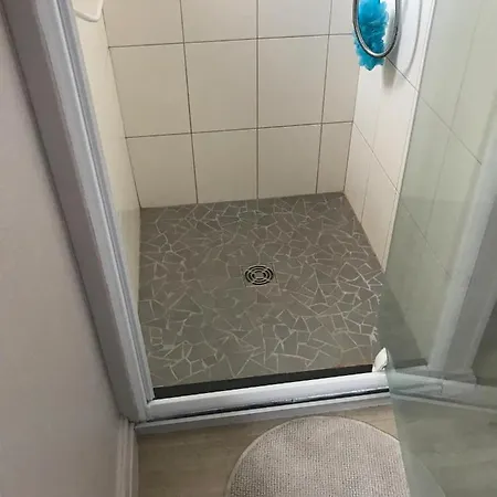 Rare Petit Cocon F1 Calme Chamalières